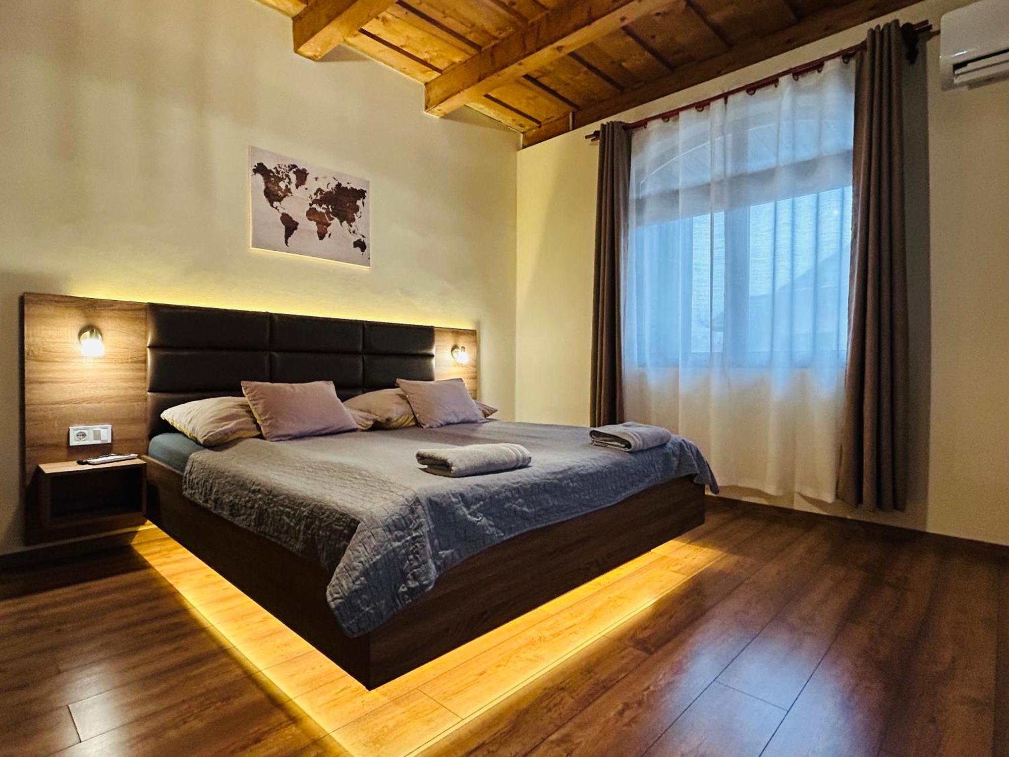 Harmonia Vendeghaz Hotel Miskolc Exterior photo